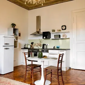 stilvolles-apartment-in-zentraler-lage.graz-austria-hotels.com/